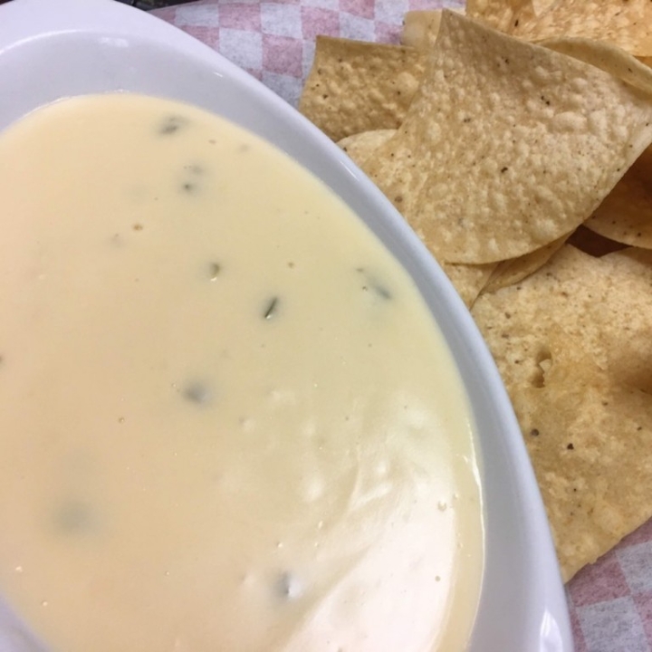 Order Queso Dip food online from Cancun Fiesta Fresh store, Kansas City on bringmethat.com