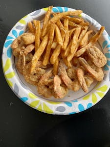 Order C6) 10 Piece Large Shrimp Combo food online from J's Fish & Chicken store, Kansas City on bringmethat.com