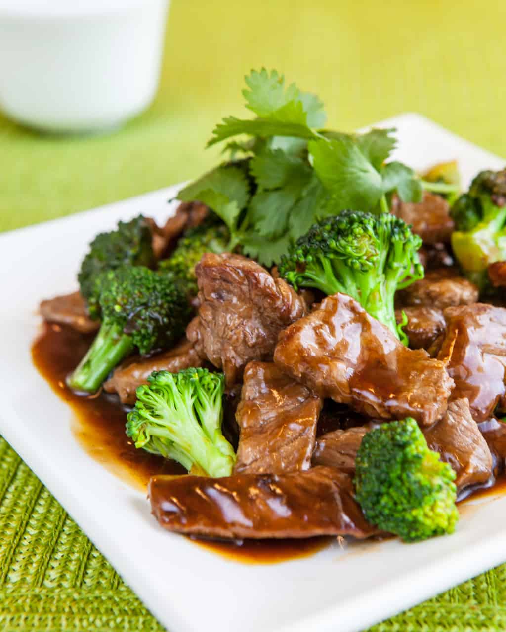 Order Beef Broccoli （芥兰牛） food online from Fuji Grill Buffet store, Parma on bringmethat.com