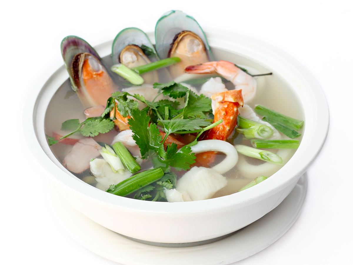 Order Seafood Lemongrass Soup  food online from Saladang Garden store, Pasadena on bringmethat.com