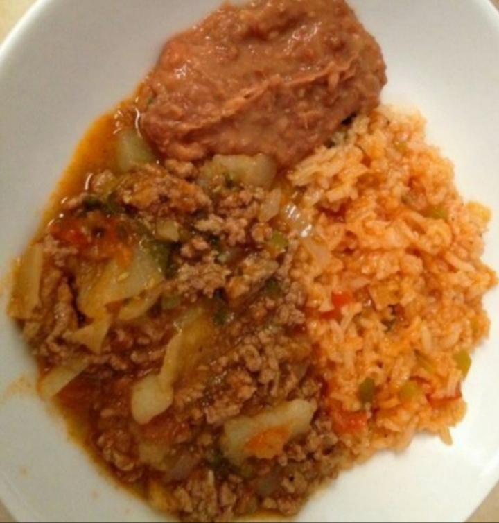Order Hash with Rice and Beans food online from El Buen Sazon Casero store, Phoenix on bringmethat.com