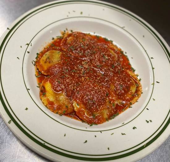 Order Meat Ravioli Pasta food online from Beggars Pizza store, Chicago on bringmethat.com