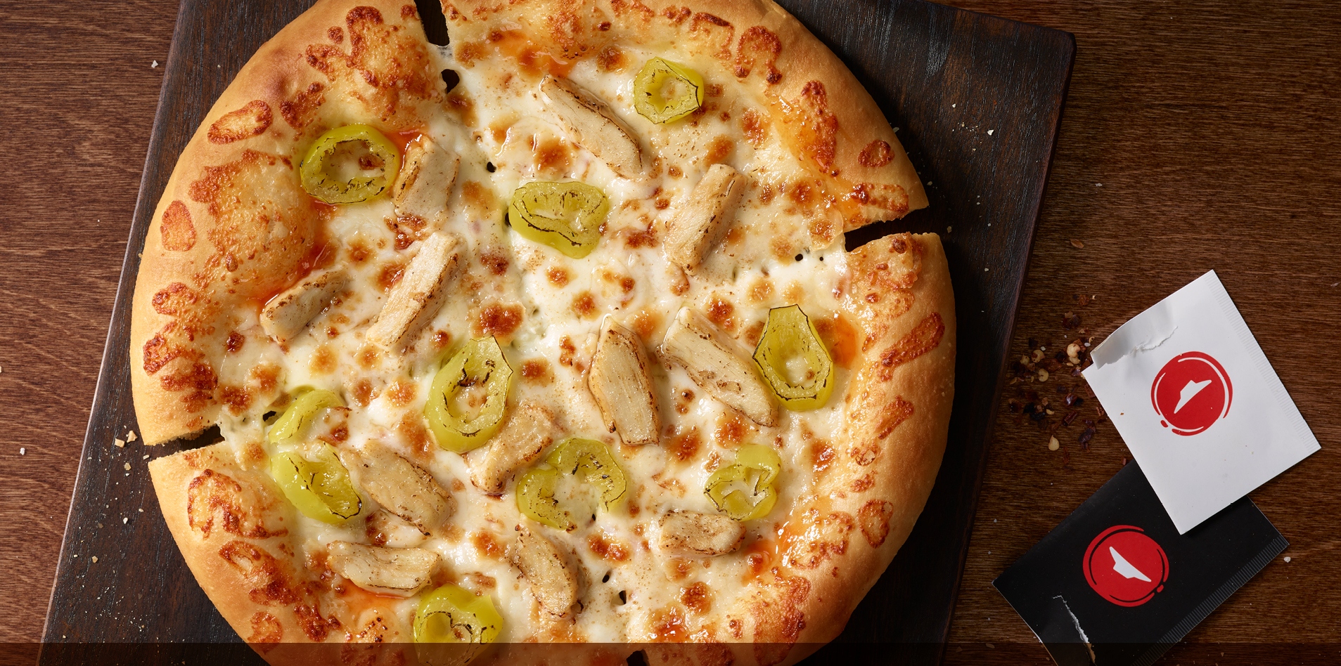 Order Buffalo Chicken Pizza food online from Pizza Hut Slice Bar store, Chicago on bringmethat.com