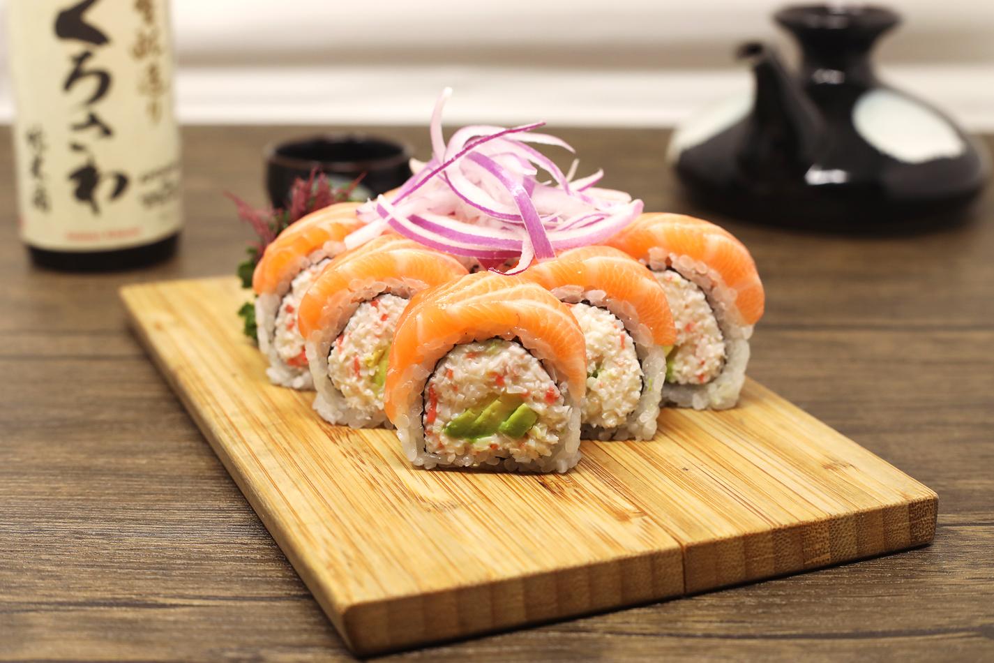 Order Alaskan Roll food online from California Rock'n Sushi store, Los Angeles on bringmethat.com