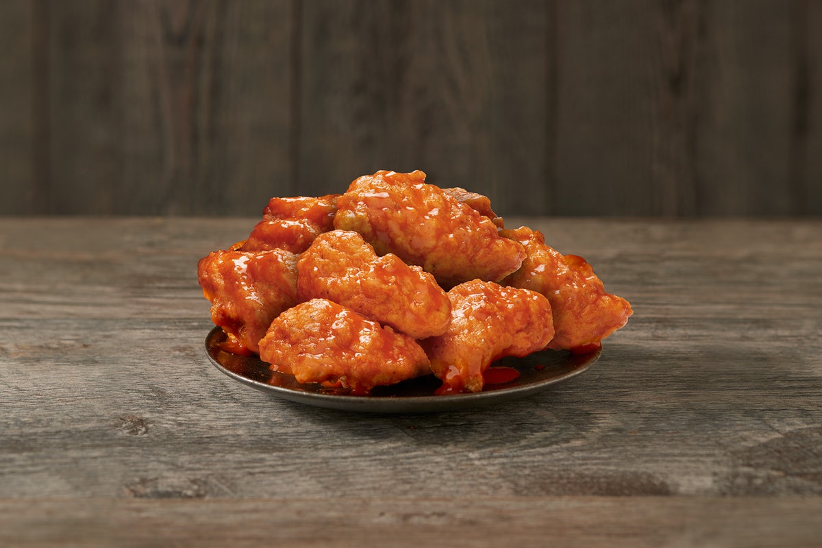 Order 10 Piece Boneless Wings food online from Rally's Hamburgers store, Franklin on bringmethat.com
