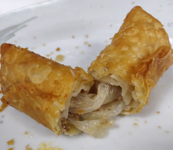 Order 15. Steak and Cheese Egg Roll food online from Tasty Carryout store, Hyattsville on bringmethat.com