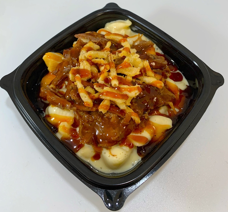 Order Short Rib Mac Bowl food online from Captain’s Curbside Seafood store, Trappe on bringmethat.com