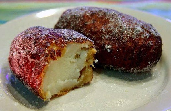 Order Empanadas de Leche food online from Guerrero Market And Take Out store, Glendale on bringmethat.com