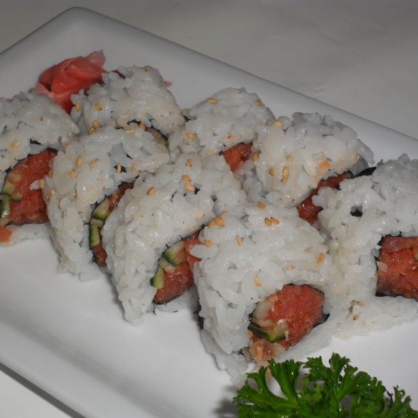 Order Spicy Tuna Cut Roll food online from Ken of Japan store, Simi Valley on bringmethat.com
