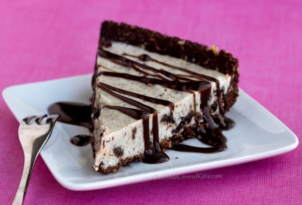 Order Oreo Cookie Pie food online from Gus's Pizza Restaurant store, Groton on bringmethat.com