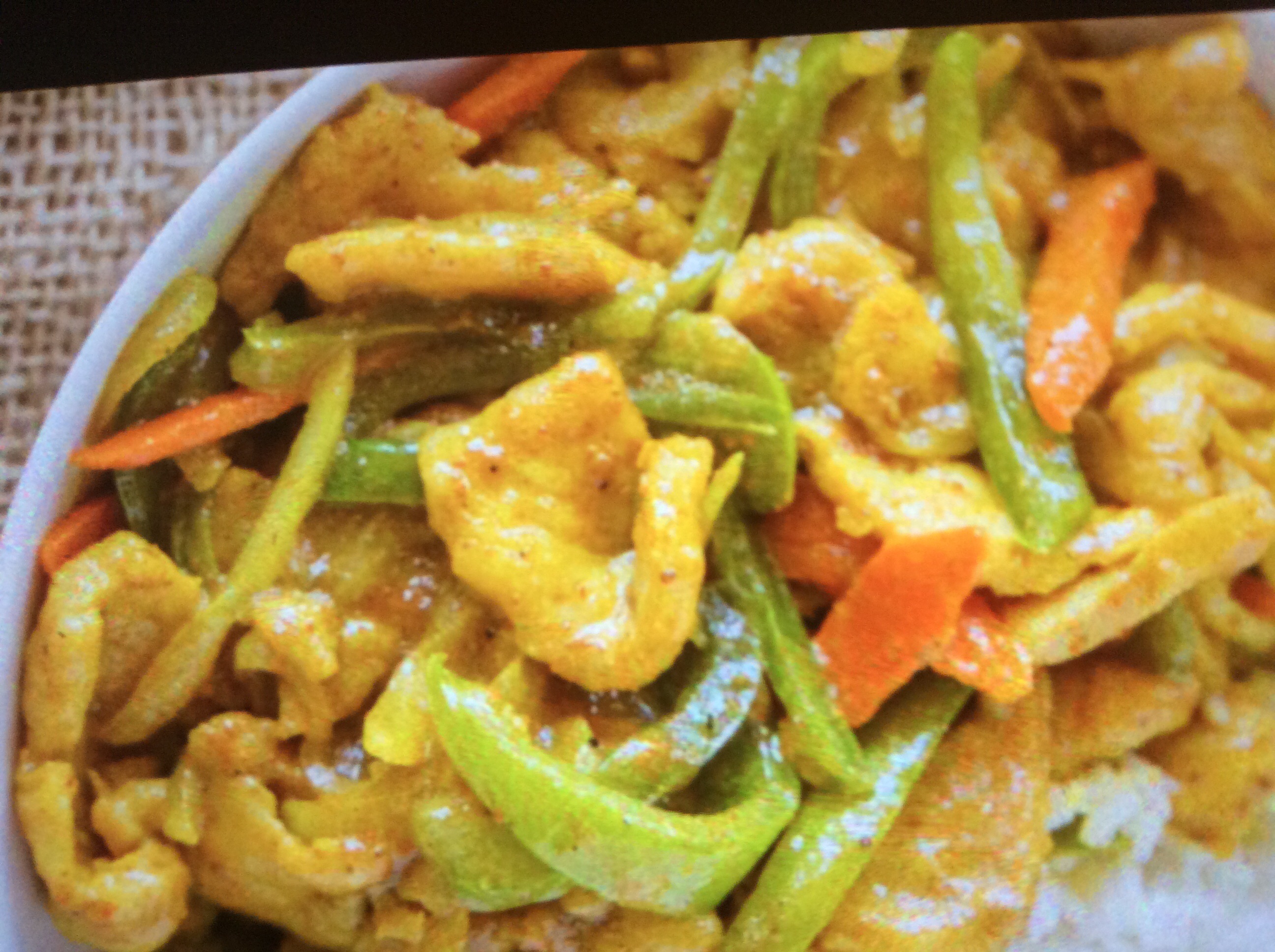 Order 76. Curry Chicken with Onion food online from Great wall restaurant store, Brooklyn on bringmethat.com