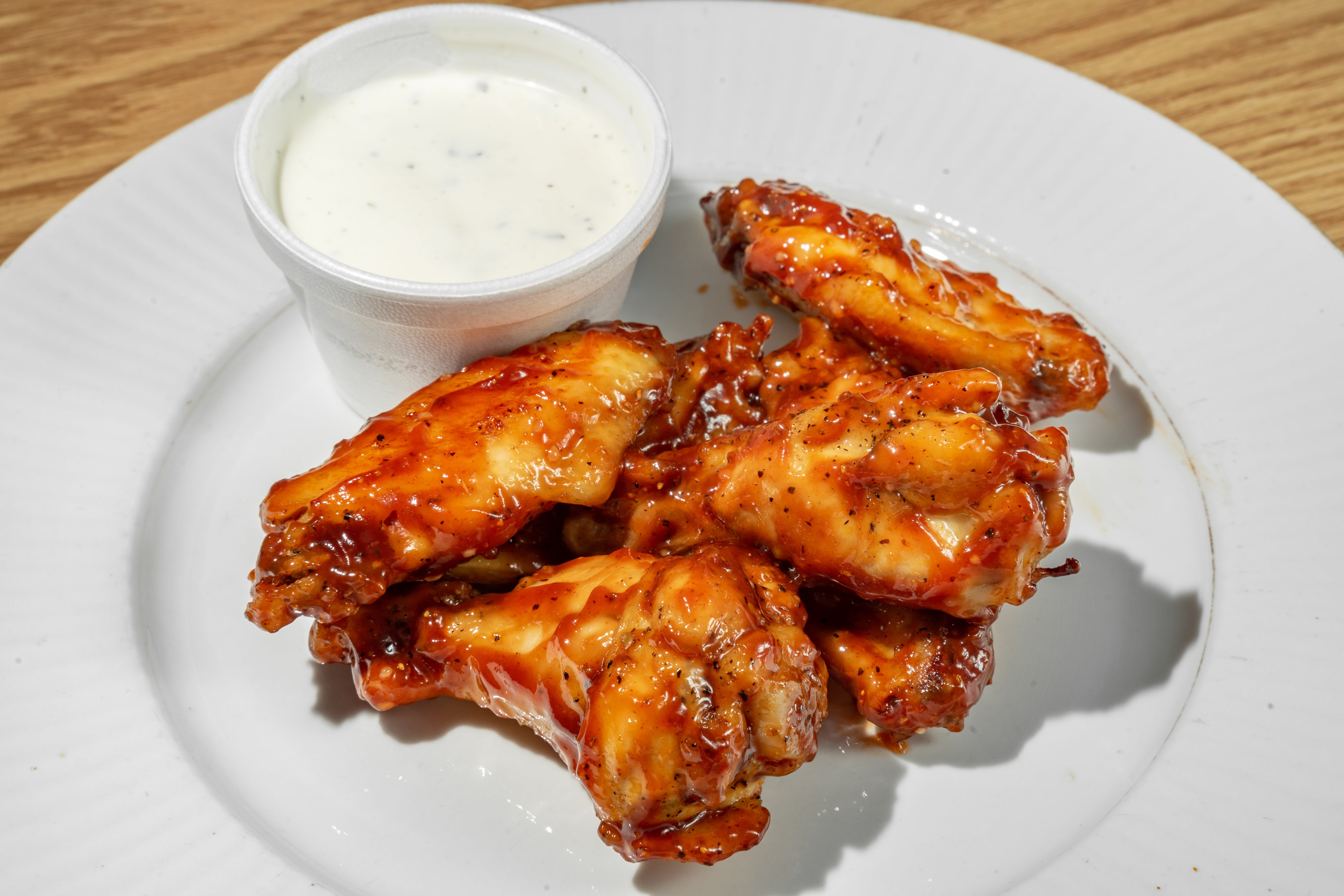 Order Wings - 10 Pieces food online from Rockyanos Pizza store, Dallas on bringmethat.com