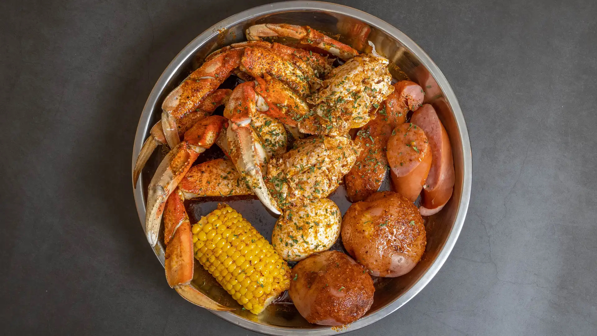 Order 1 Cluster Dungeness Combo food online from New Lucky Crab House store, Oakwood on bringmethat.com
