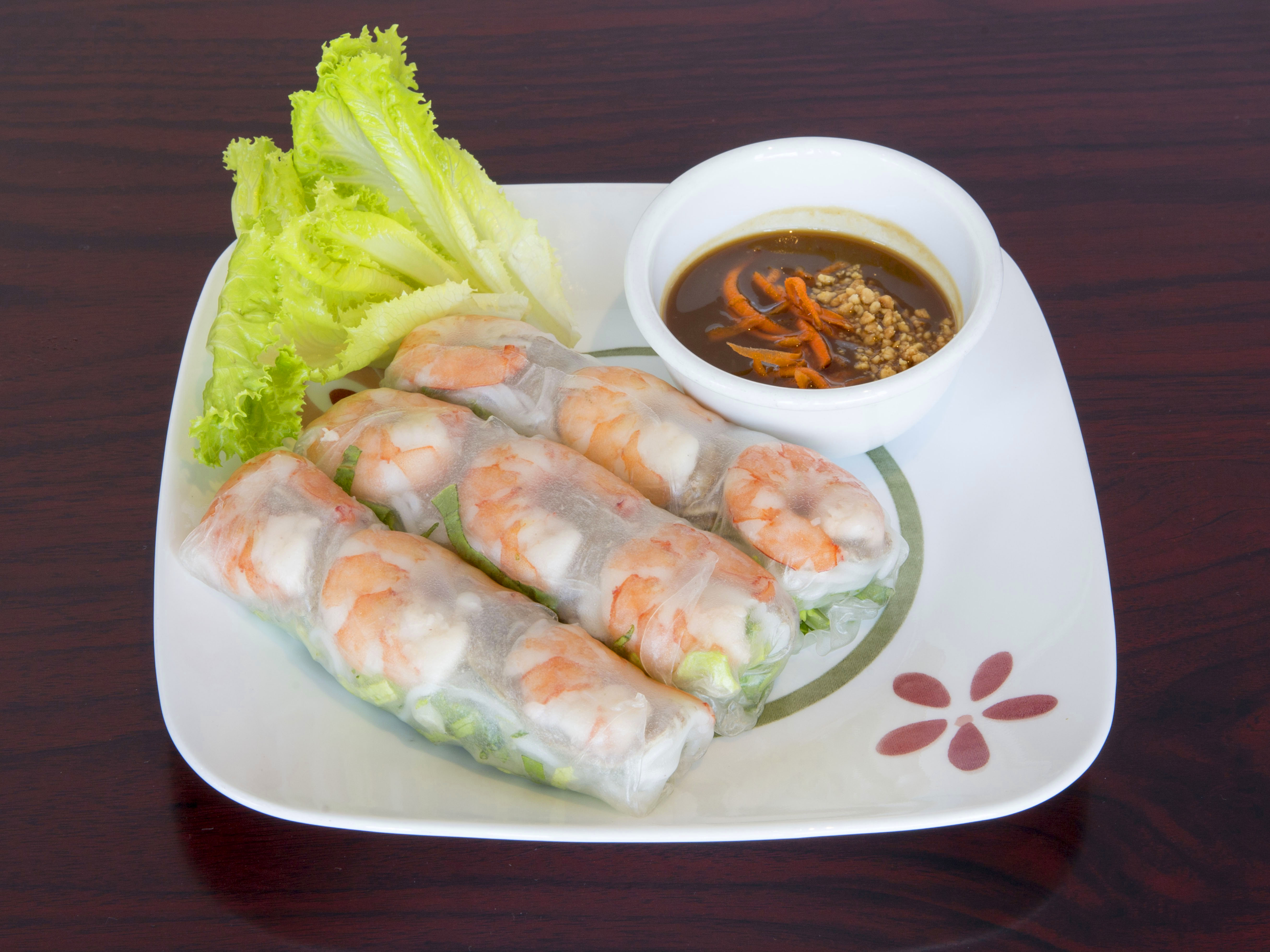 Order S. Fresh Spring Rolls with Lettuce food online from Pasadena Noodle & Grill store, Pasadena on bringmethat.com