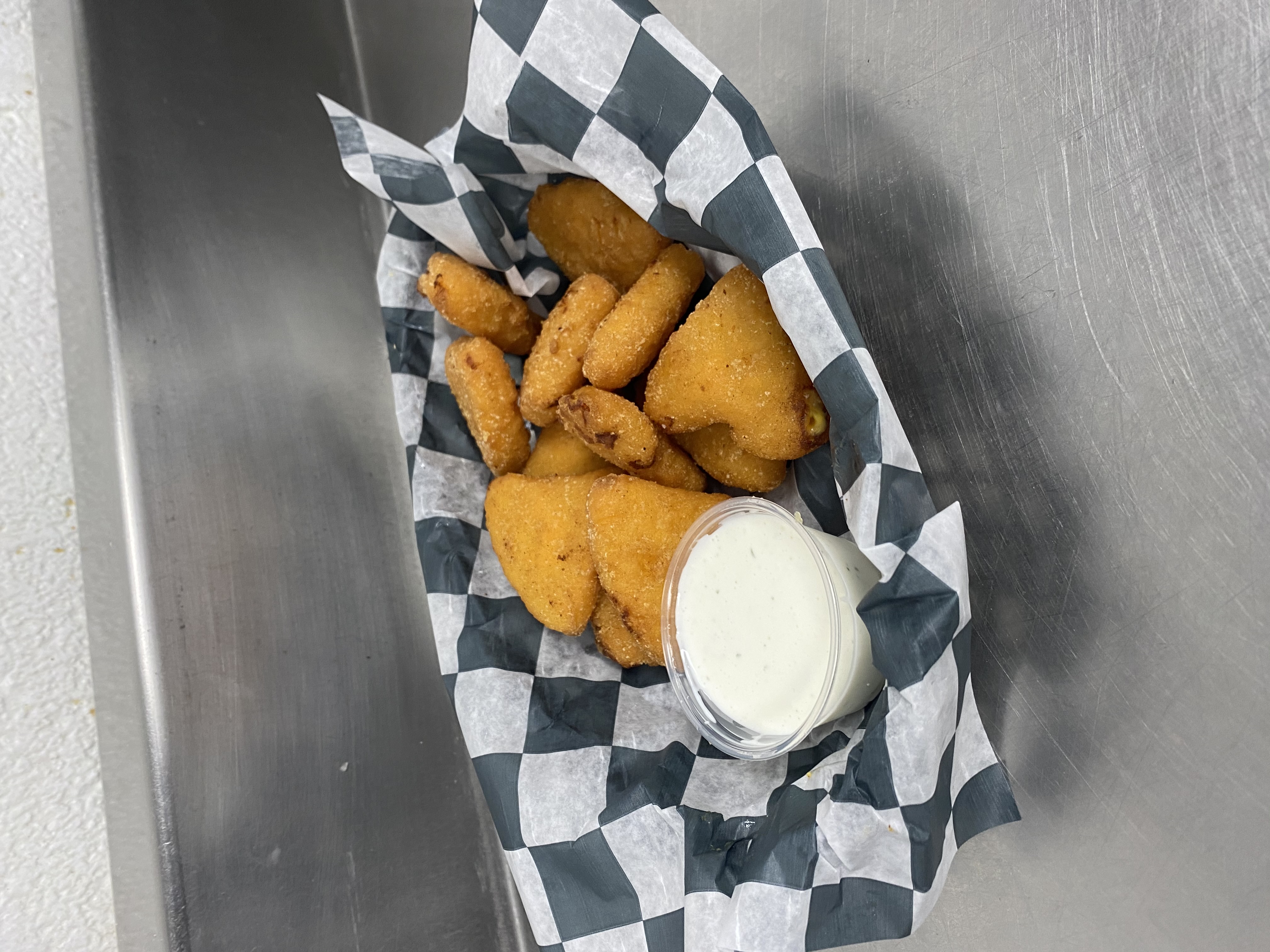 Order Deep Fried Mac and Cheese food online from House Of Shamrocks Sports Pub store, Hazel Park on bringmethat.com