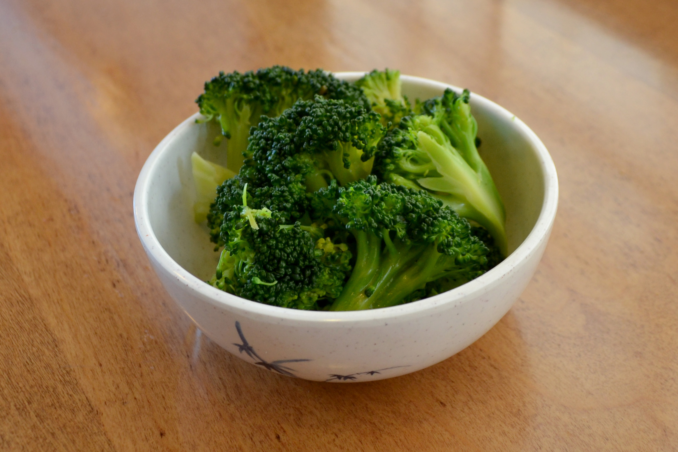Order Steamed Broccoli food online from Japan Express store, Glendale on bringmethat.com