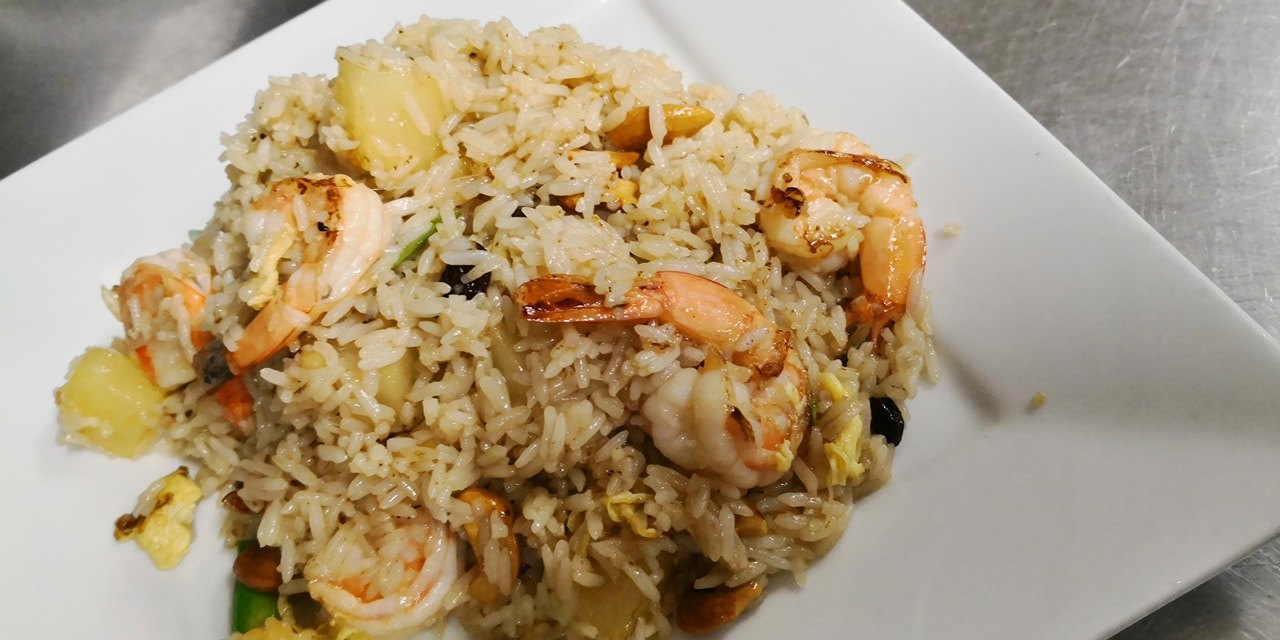 Order Pineapple Fried Rice food online from Lina Thai Bistro store, Dubuque on bringmethat.com