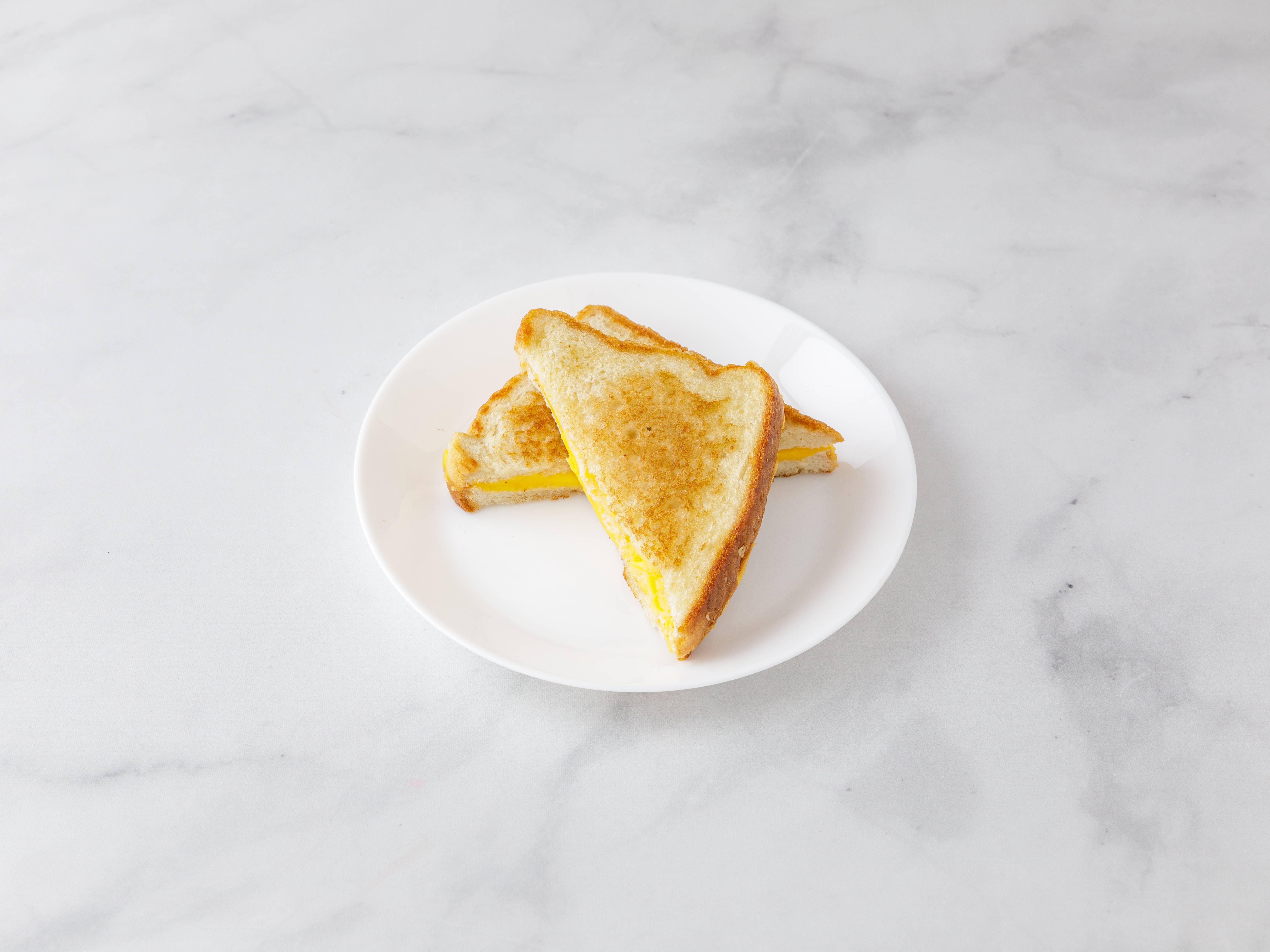 Order Grilled Cheese Sandwich food online from Bayside Diner store, Bayside on bringmethat.com