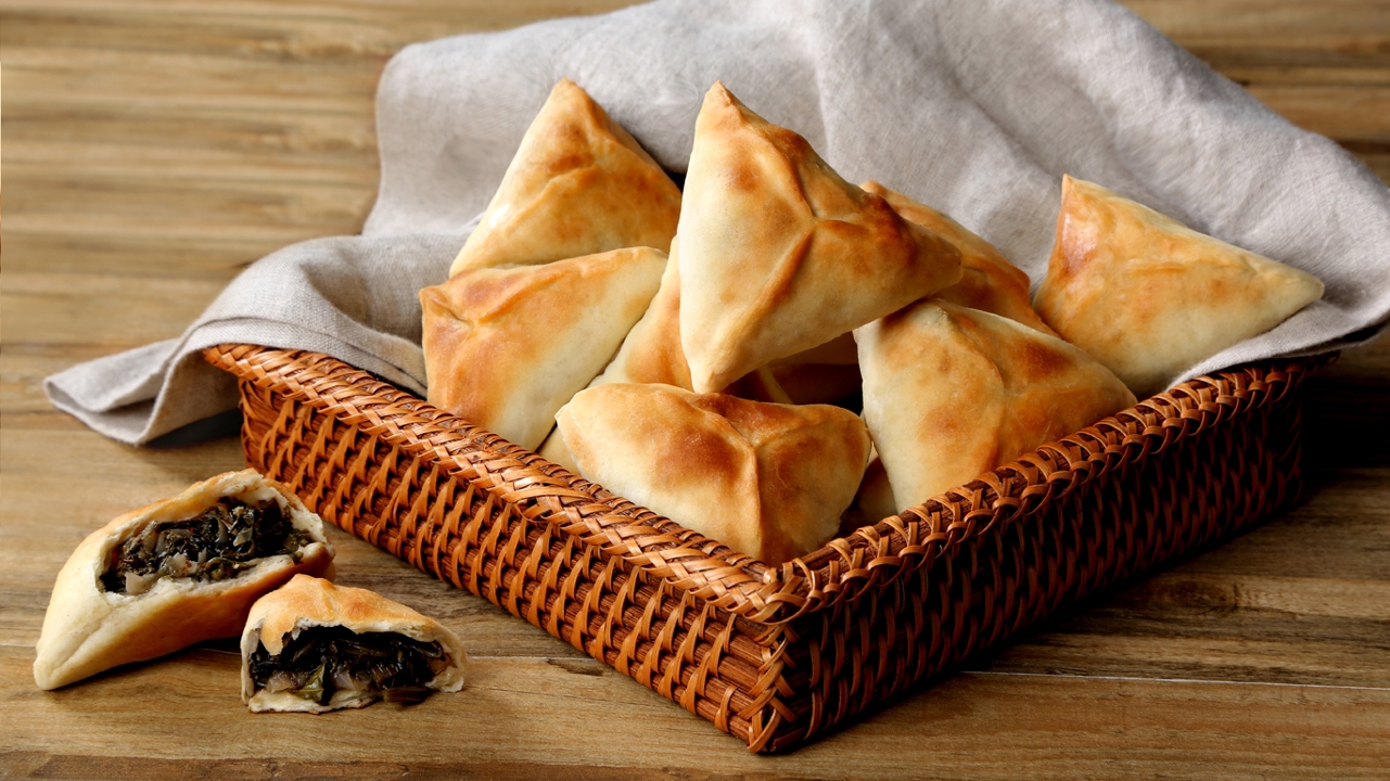 Order SPINACH FATAYER food online from Taboon Mediterranean store, Long Beach on bringmethat.com