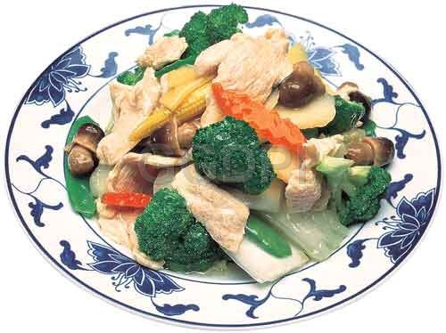 Order 40. Chicken with Assorted Vegetables food online from Star House store, Framingham on bringmethat.com