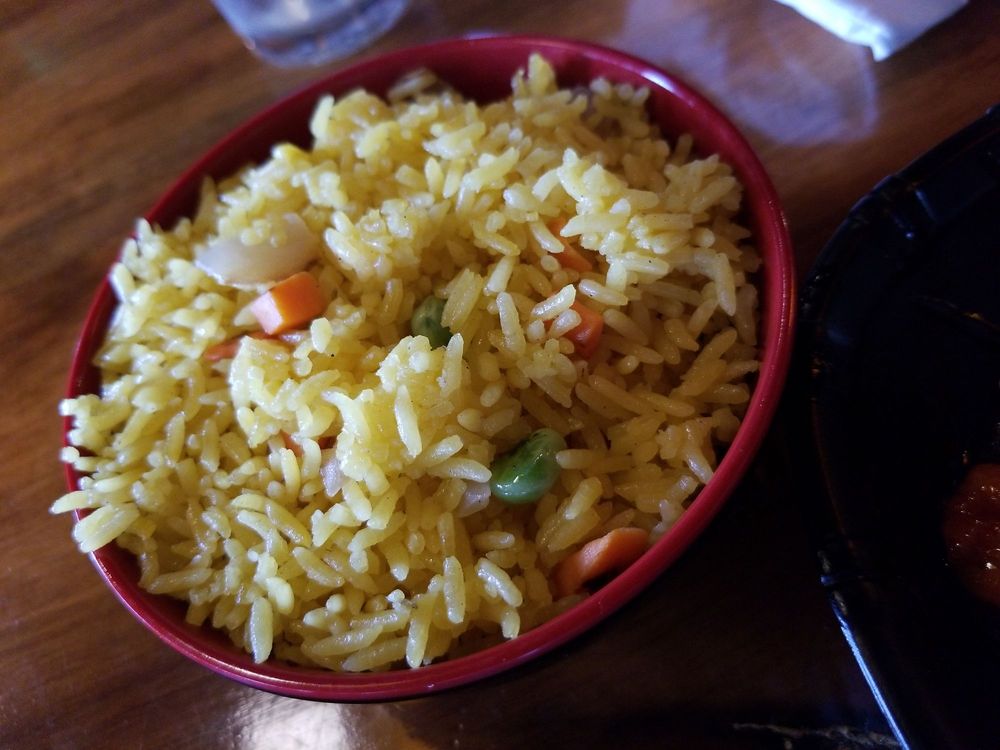 Order 25. Vegetable Fried Rice food online from Soho Chinese & Japanese Restaurant store, Clarksville on bringmethat.com