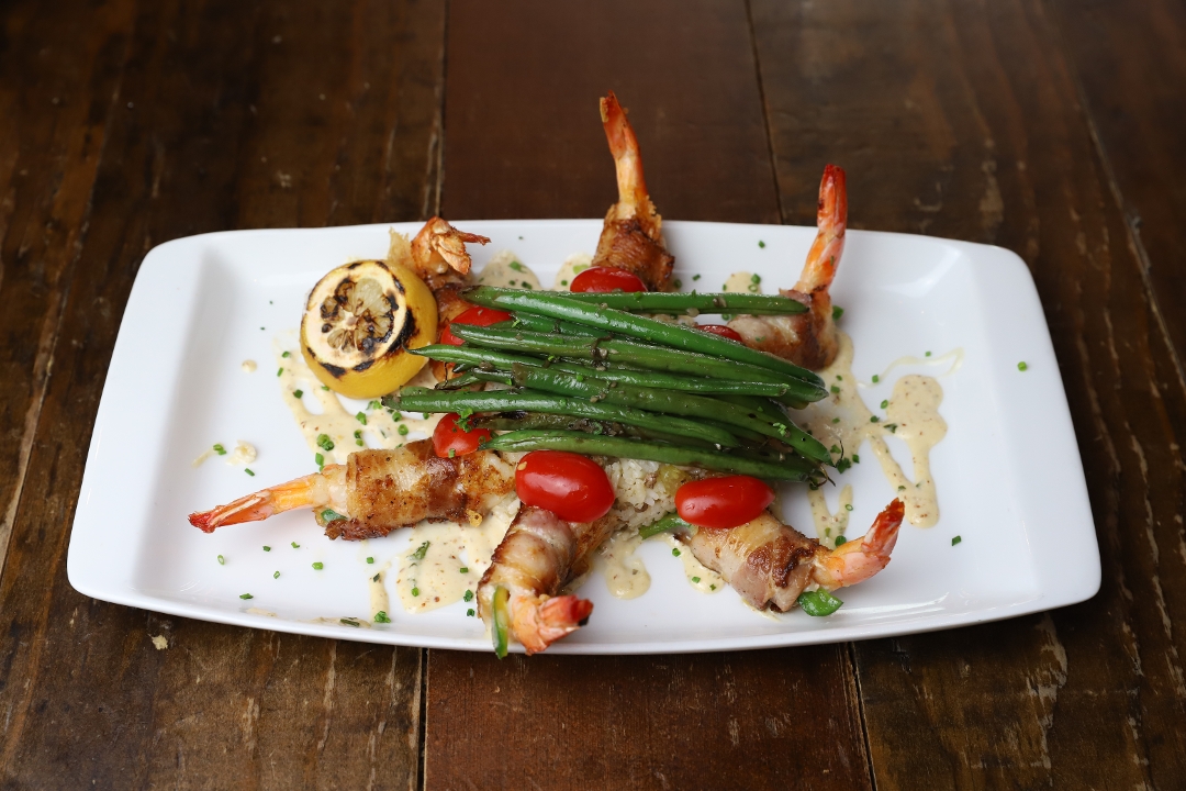 Order Gulf Shrimp en Brochette food online from Plank Seafood Provisions store, Omaha on bringmethat.com