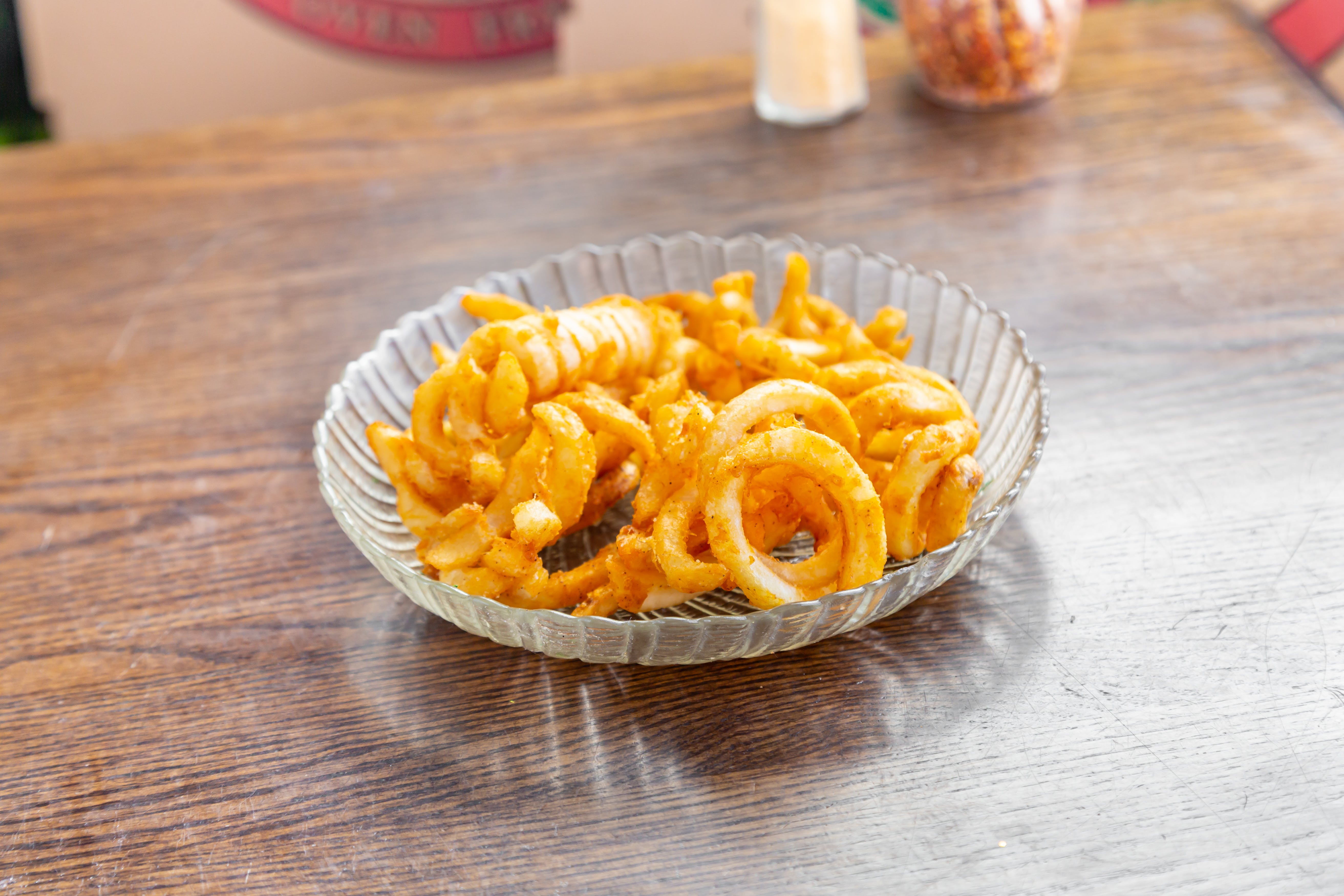 Order Curly Fries - Appetizer food online from South Whitney Pizza store, Hartford on bringmethat.com