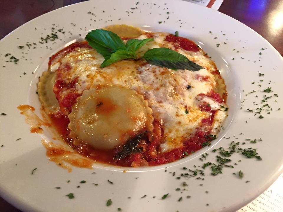 Order Ravioli - Dinner food online from Mr G's Pizzeria & Wings store, Fairlawn on bringmethat.com