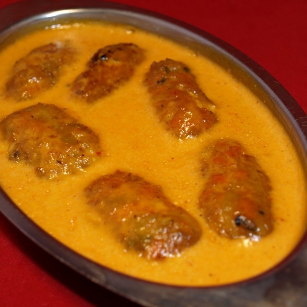 Order Malai Kofta food online from Bollywood Cafe store, Studio City on bringmethat.com