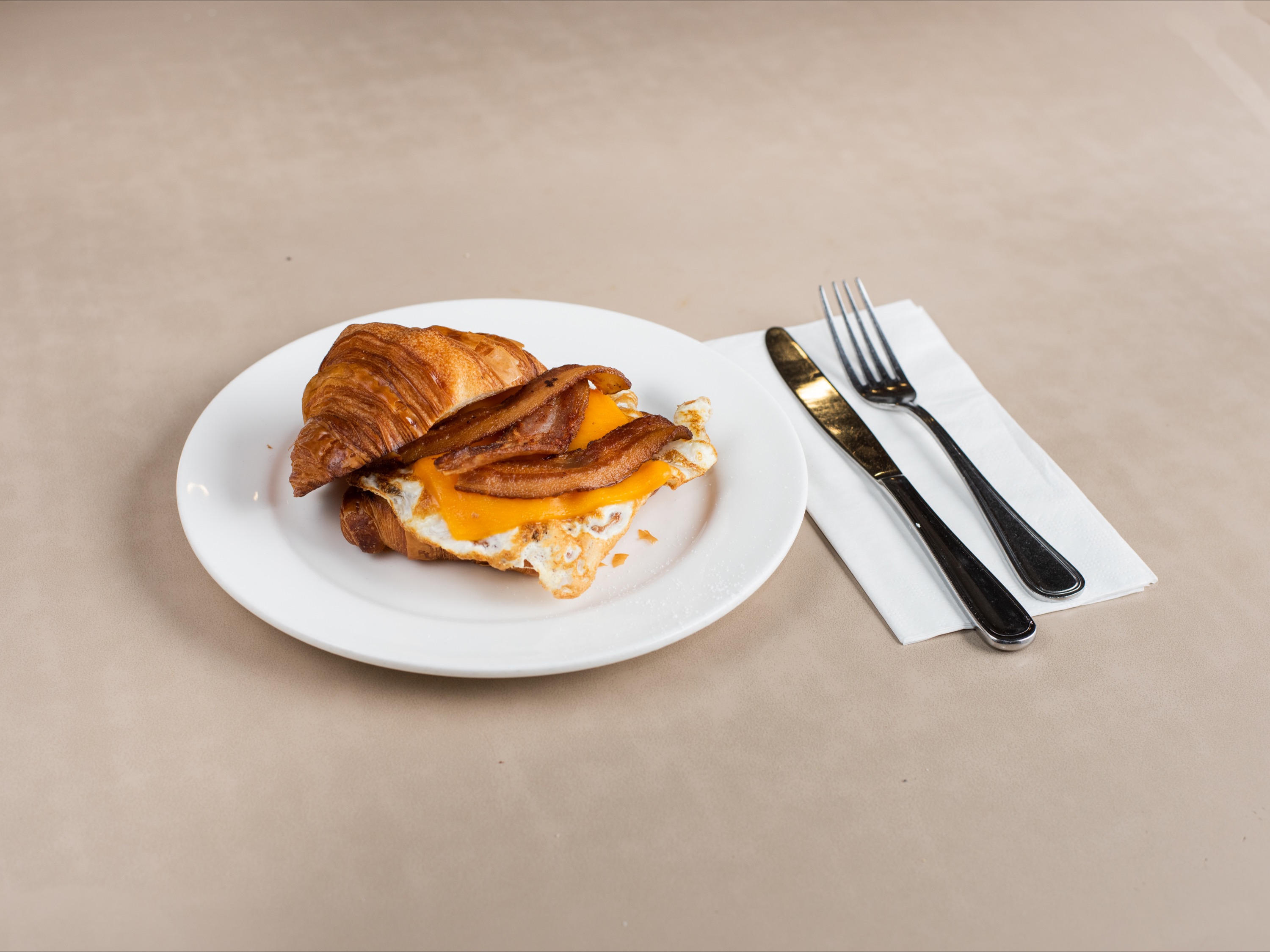 Order Breakfast Sandwich w/hashbrowns food online from Elly store, Mundelein on bringmethat.com