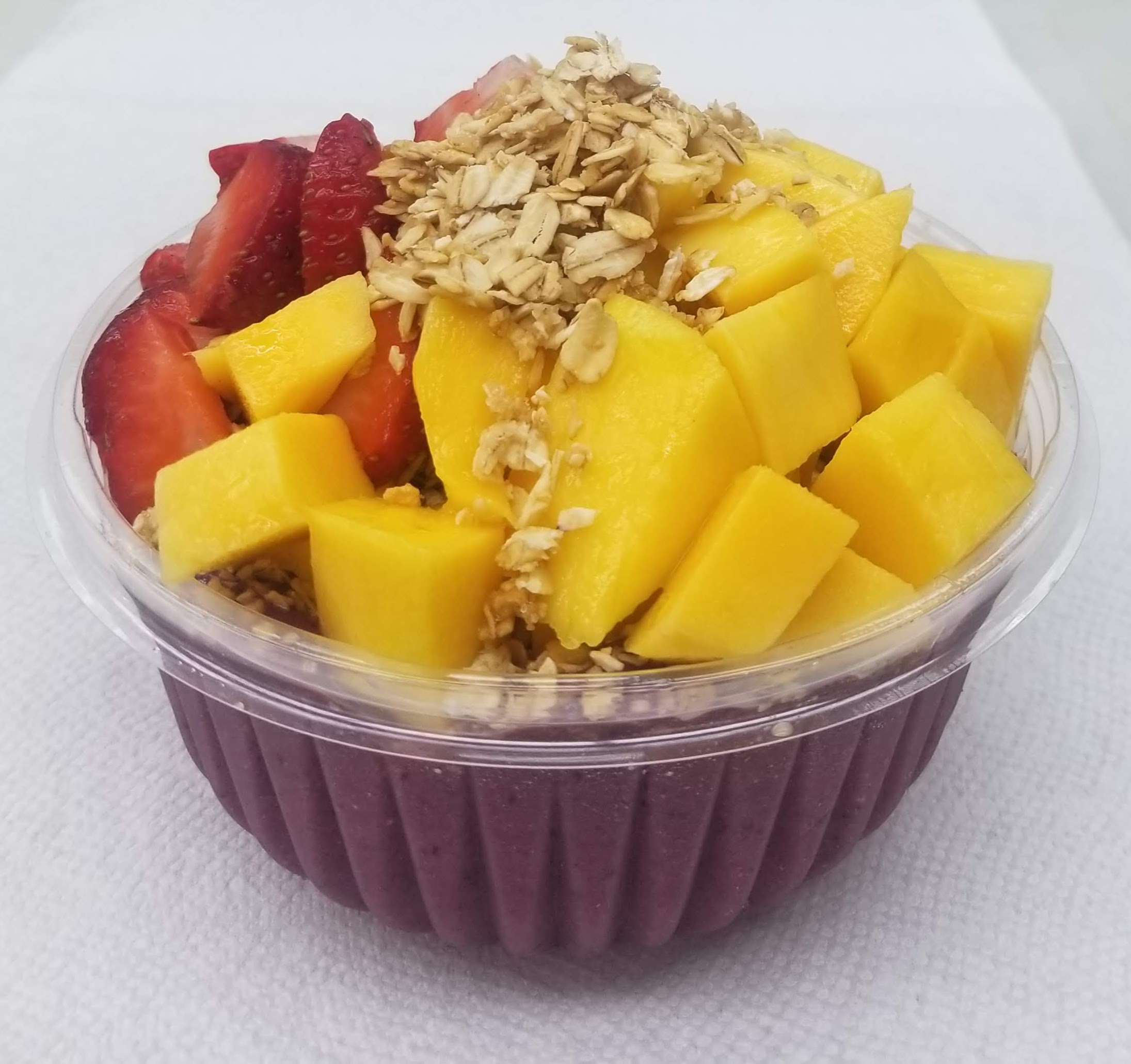 Order Berry Bowls food online from Juice Bar Plus store, New York on bringmethat.com
