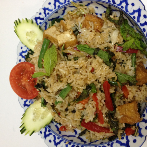Order 49. Spices Fried Rice food online from Pailin Thai Cafe store, San Diego on bringmethat.com