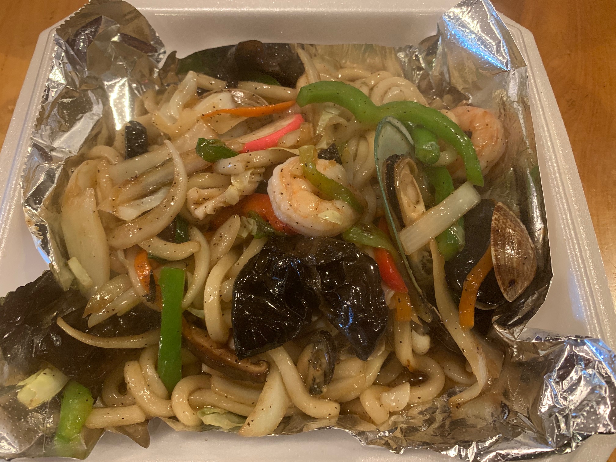 Order 58. Seafood Udon food online from Macheko (Ypsi) store, Ypsilanti on bringmethat.com