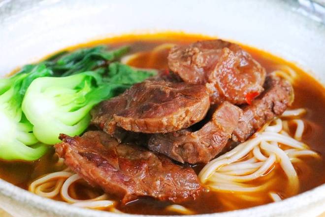 Order Sichuan Braised Beef Noodle Soup food online from Wu Er by WOW Barbecue store, Brookline on bringmethat.com