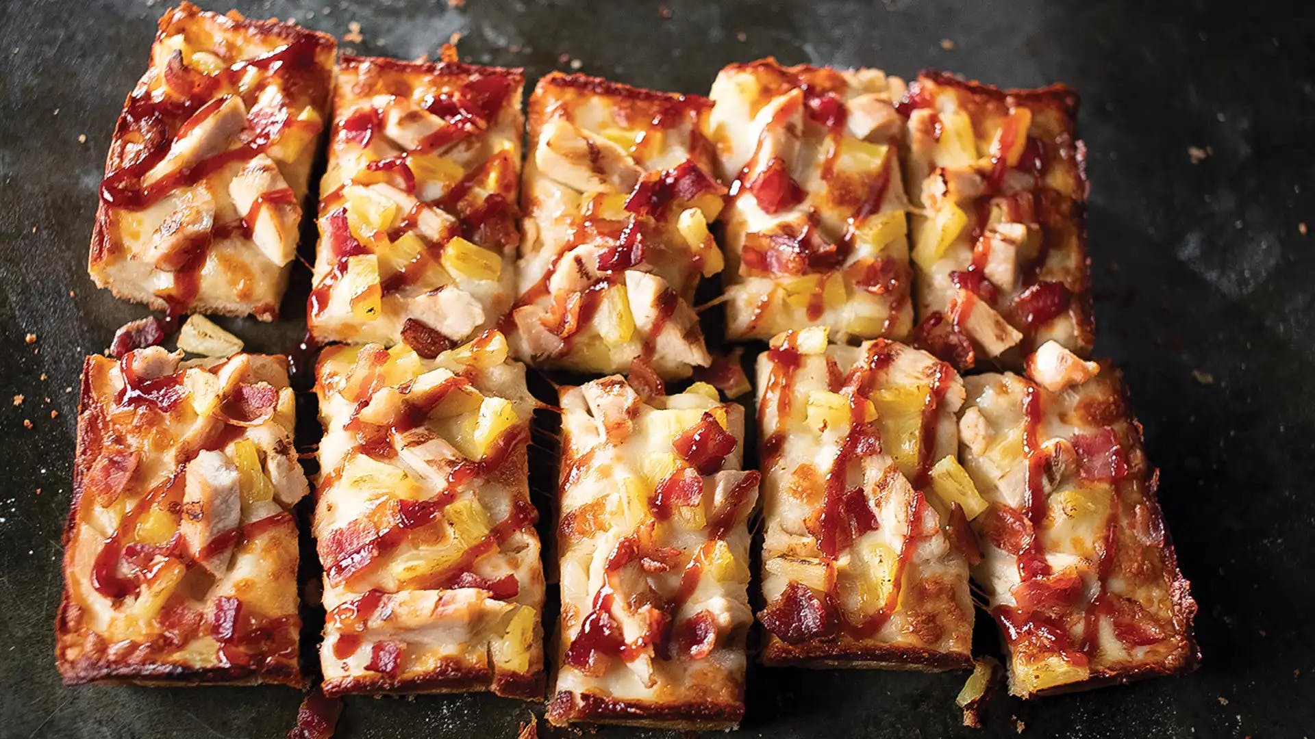 Order Aloha BBQ Chicken - Aloha BBQ Chicken food online from Jet Pizza store, Naperville on bringmethat.com