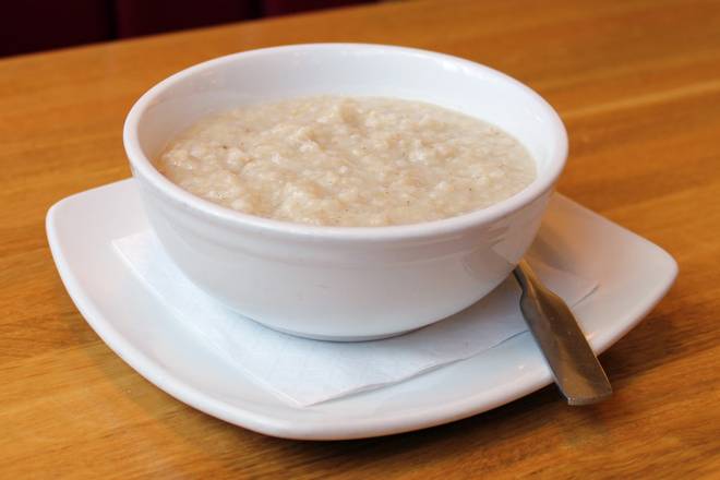Order Sturm’s Village Farm Organic Oatmeal or Southern Grits food online from Silver Diner store, Arlington on bringmethat.com