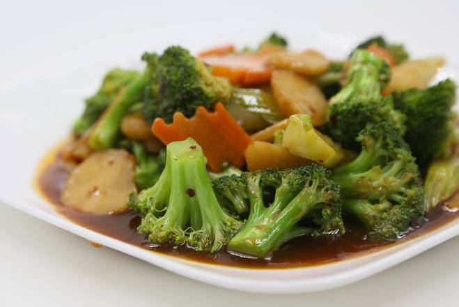 Order Broccoli in Garlic Sauce 魚香芥蘭 food online from Uncle Chen's Chinese Restaurant store, State College on bringmethat.com