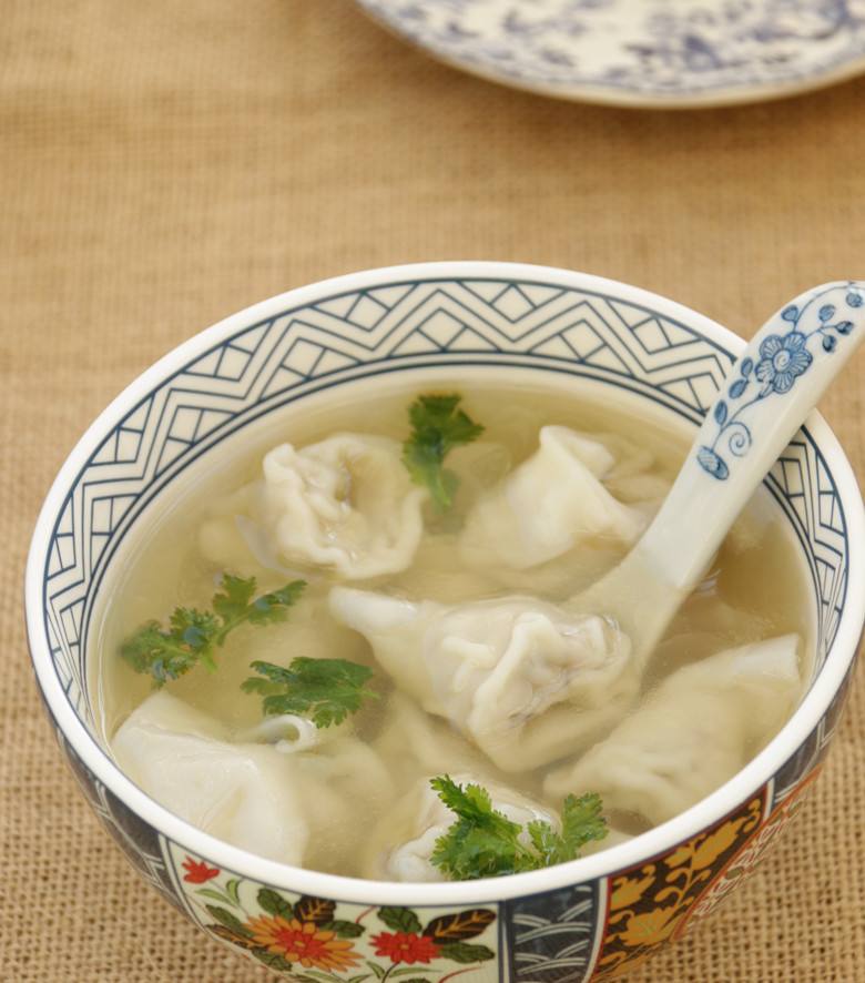 Order 21. Wonton Soup food online from Mr. Rice store, Rahway on bringmethat.com