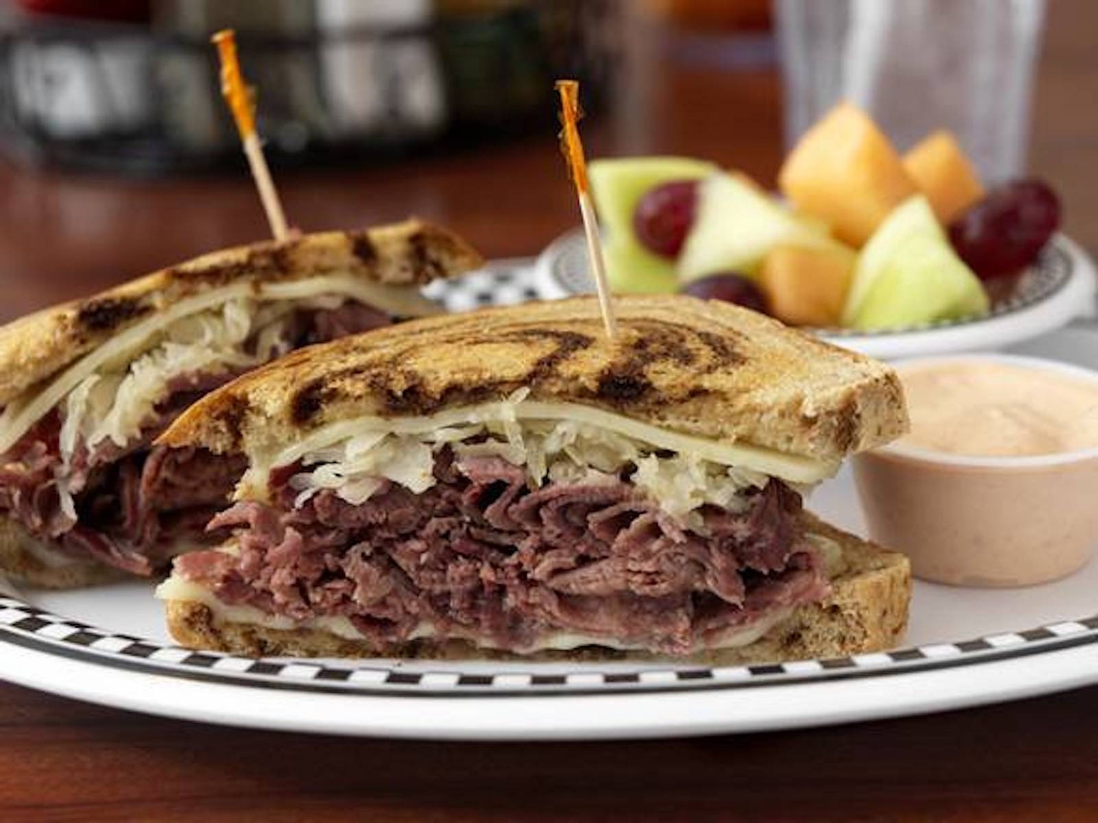 Order Reuben Sandwich food online from Deluxe Diner store, Chicago on bringmethat.com
