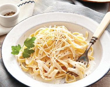 Order Alfredo Pasta food online from Italian Delights & Pizzas store, Los Angeles on bringmethat.com