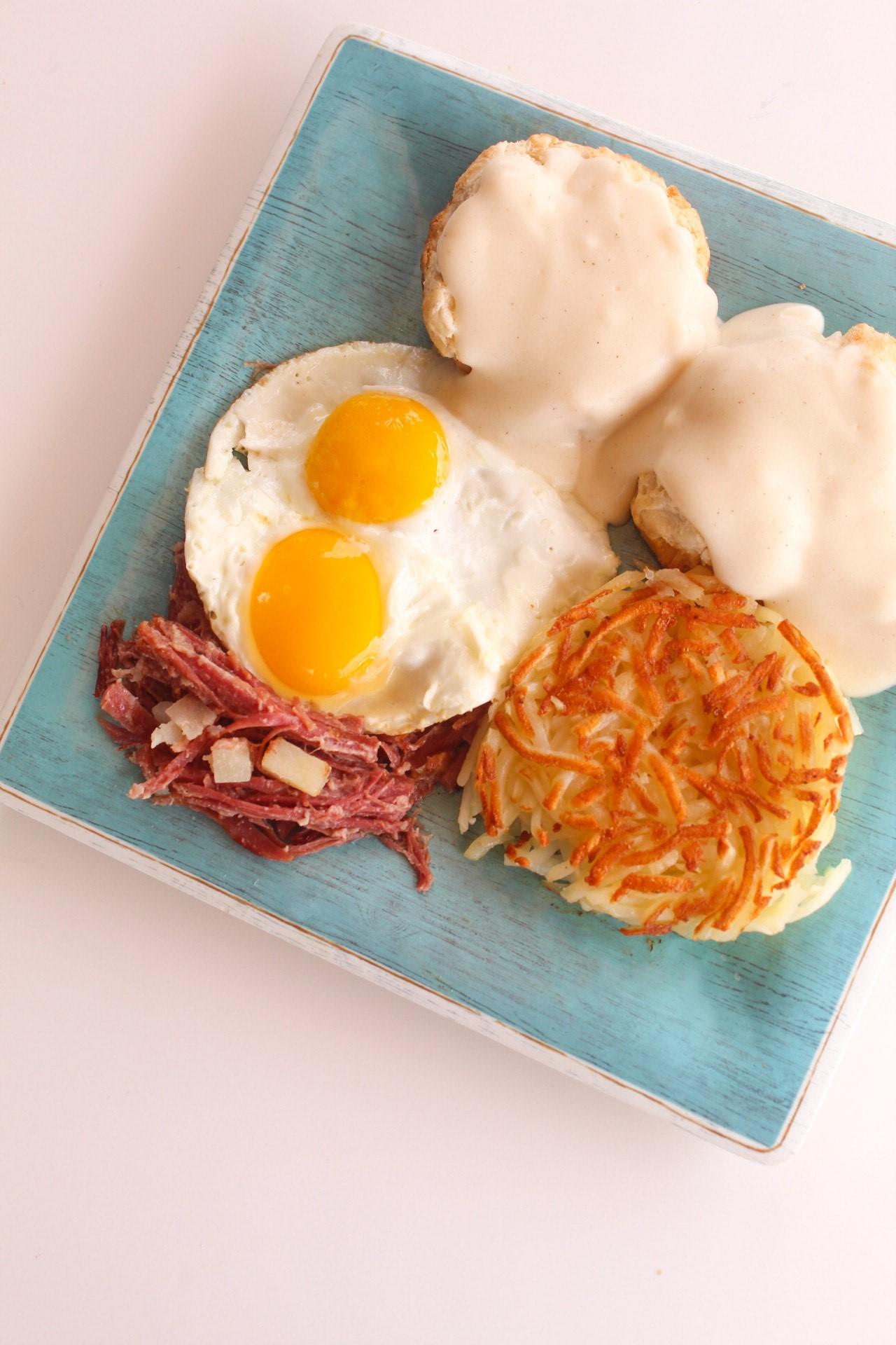Order EGGS & HASH food online from Wisk Am Eatery store, Prosper on bringmethat.com