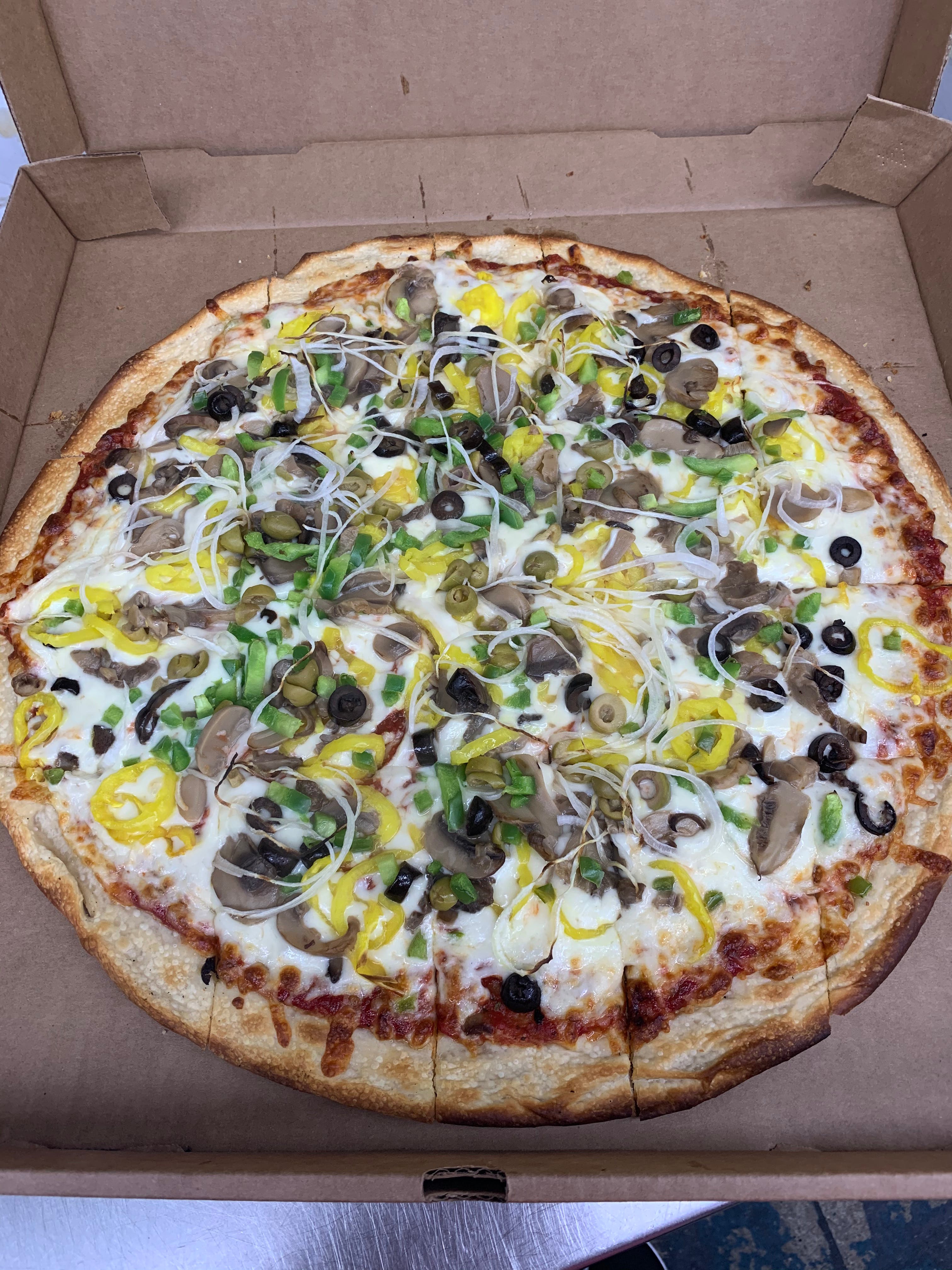 Order Veggie Pizza - Large 16'' food online from Monty's Pizza store, Chesapeake on bringmethat.com
