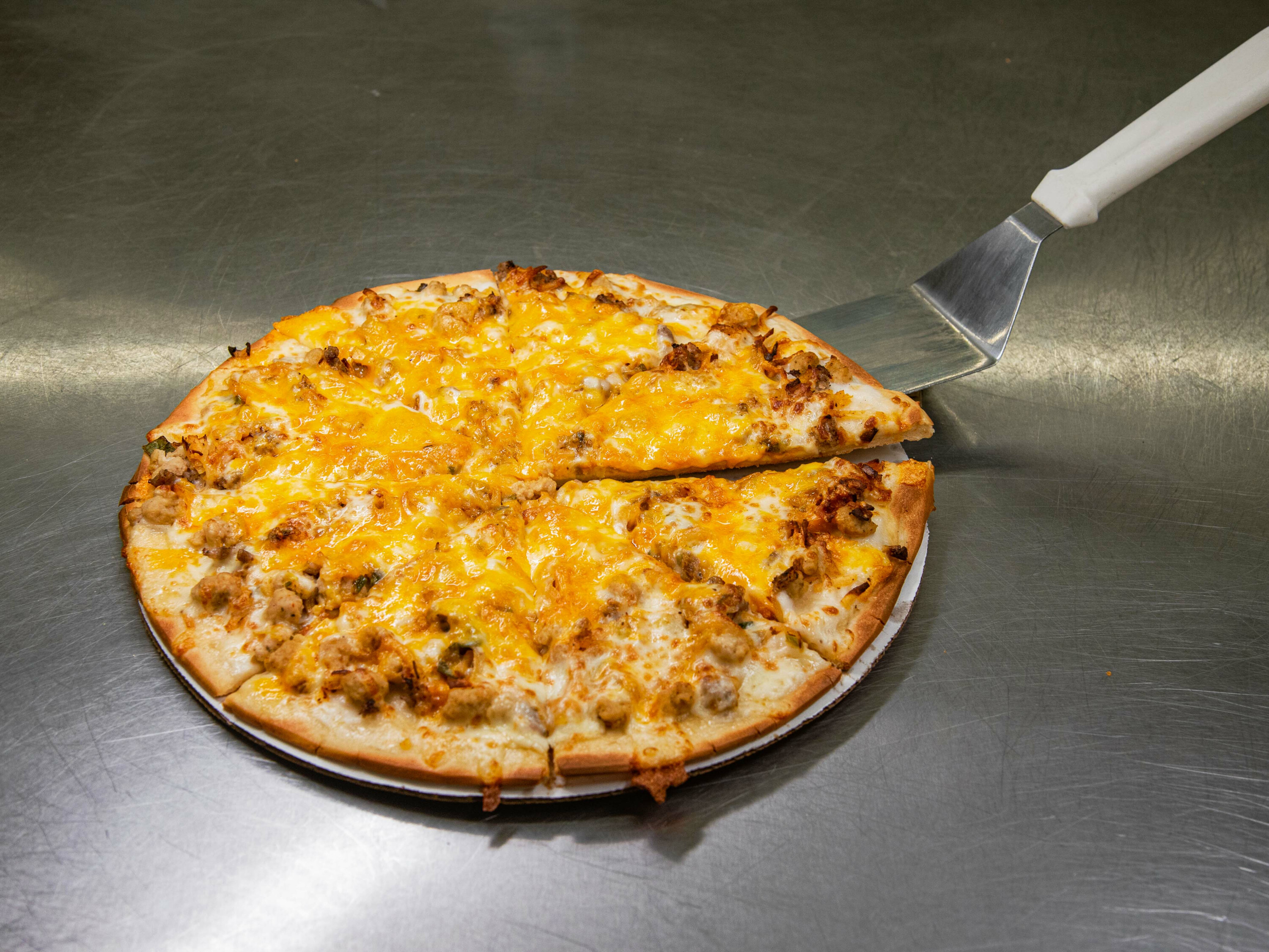 Order Irish Breakfast Pizza the Rise and Shine food online from The Ice Cream Shop store, Bellaire on bringmethat.com