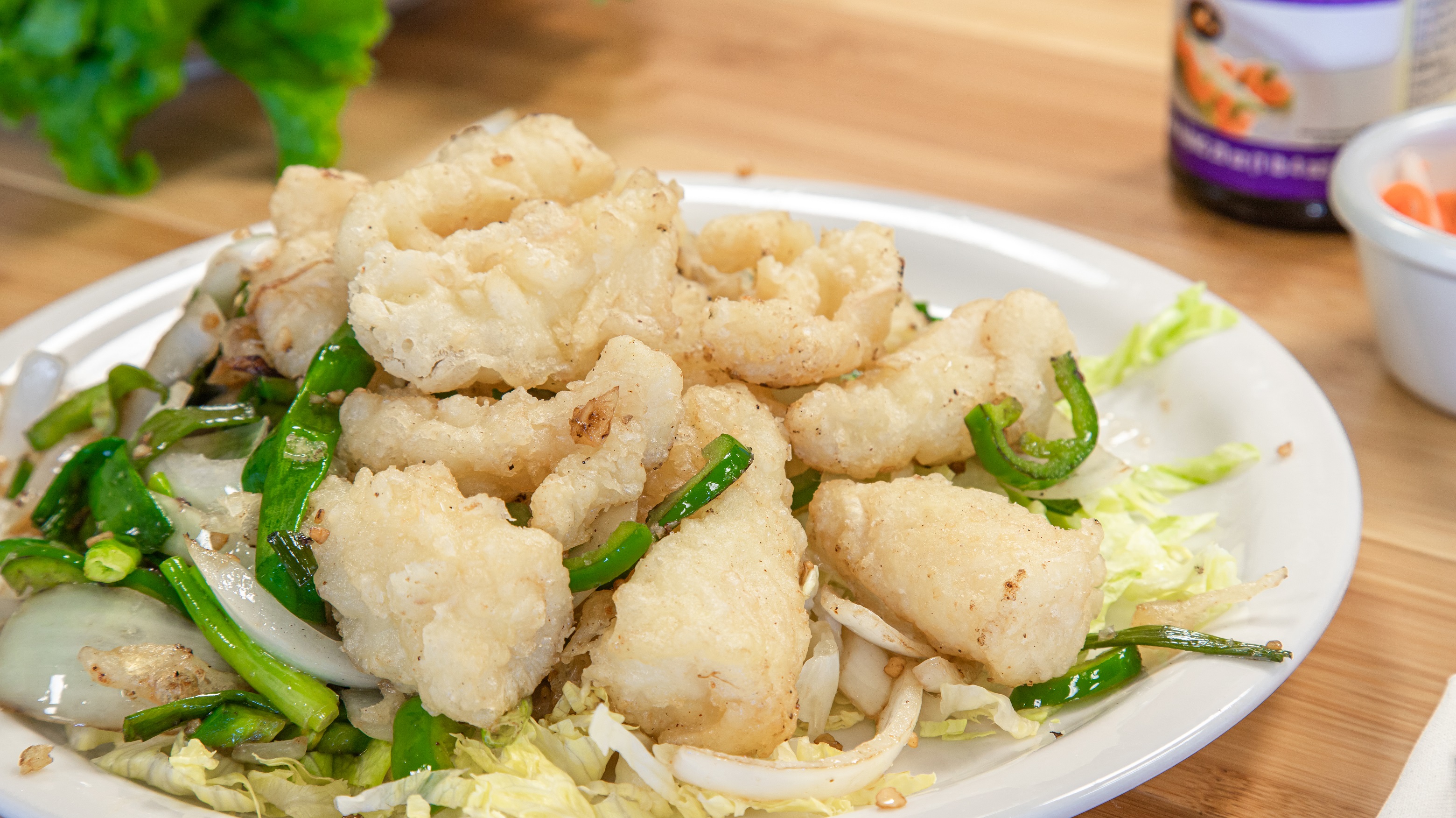 Order 38. Spicy Crispy Calamari food online from Pho Cafe Hong Kong Diner store, Reno on bringmethat.com