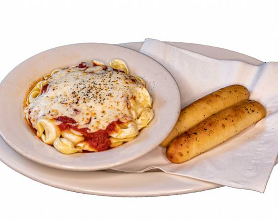 Order Cheese Tortellini food online from Zio Al's Pizza & Pasta store, Dallas on bringmethat.com