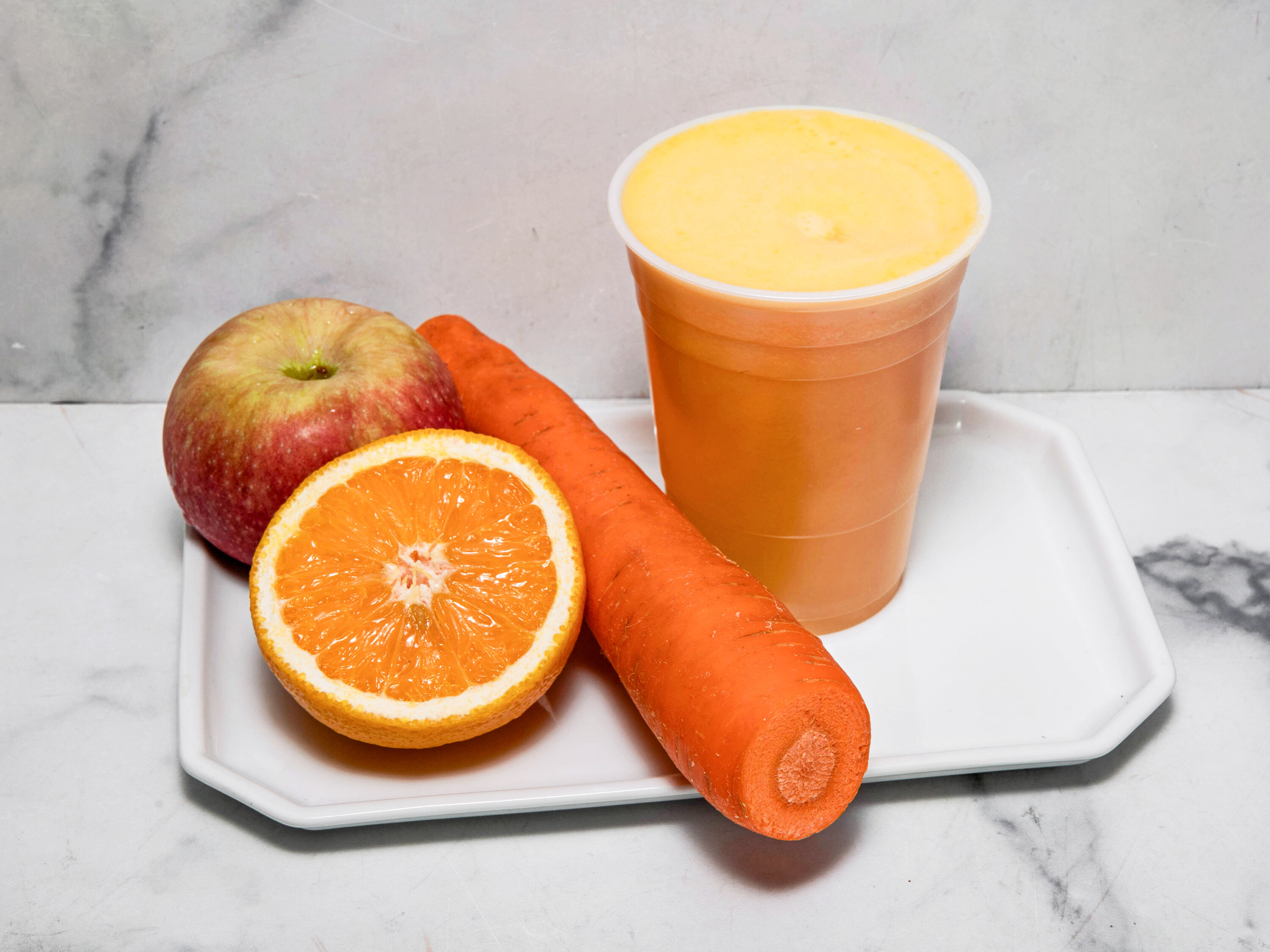Order Fresh Squeezed Orange Juice food online from Bagel Express store, Valley Stream on bringmethat.com