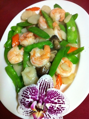 Order K. Prawns with Snow Peas Special food online from Red Jade Restaurant store, San Francisco on bringmethat.com