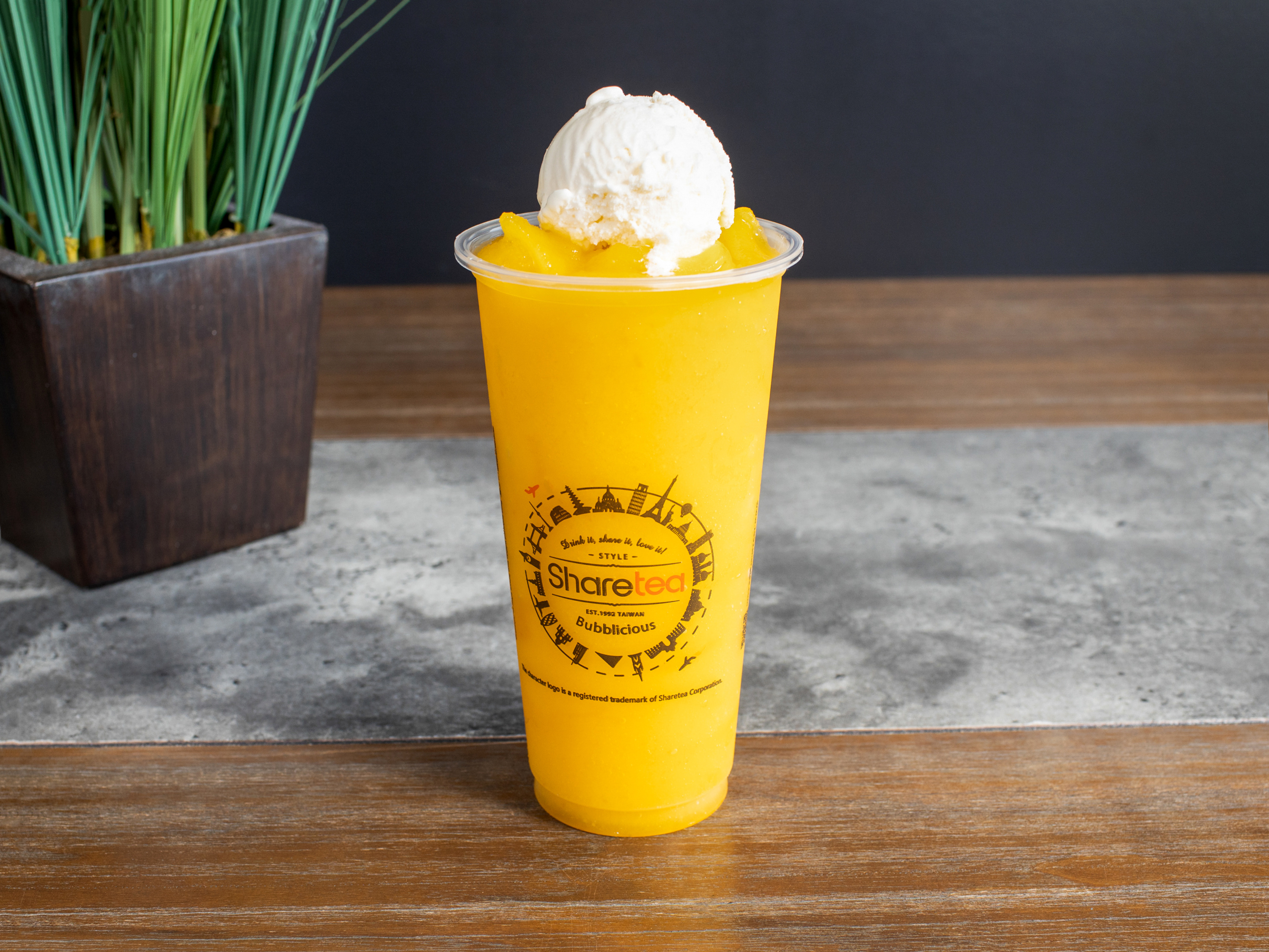 Order Mango Ice Blended with Ice Cream food online from Sharetea store, Pearland on bringmethat.com