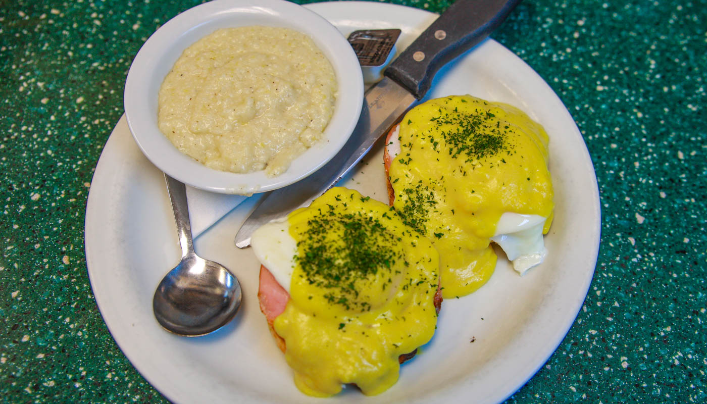 Order Eggs Benedict food online from Sunny Street Cafe store, Painesville on bringmethat.com