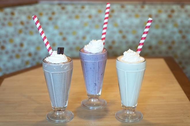 Order Fountain Style Milkshakes food online from Shari'S Cafe store, Red Bluff on bringmethat.com